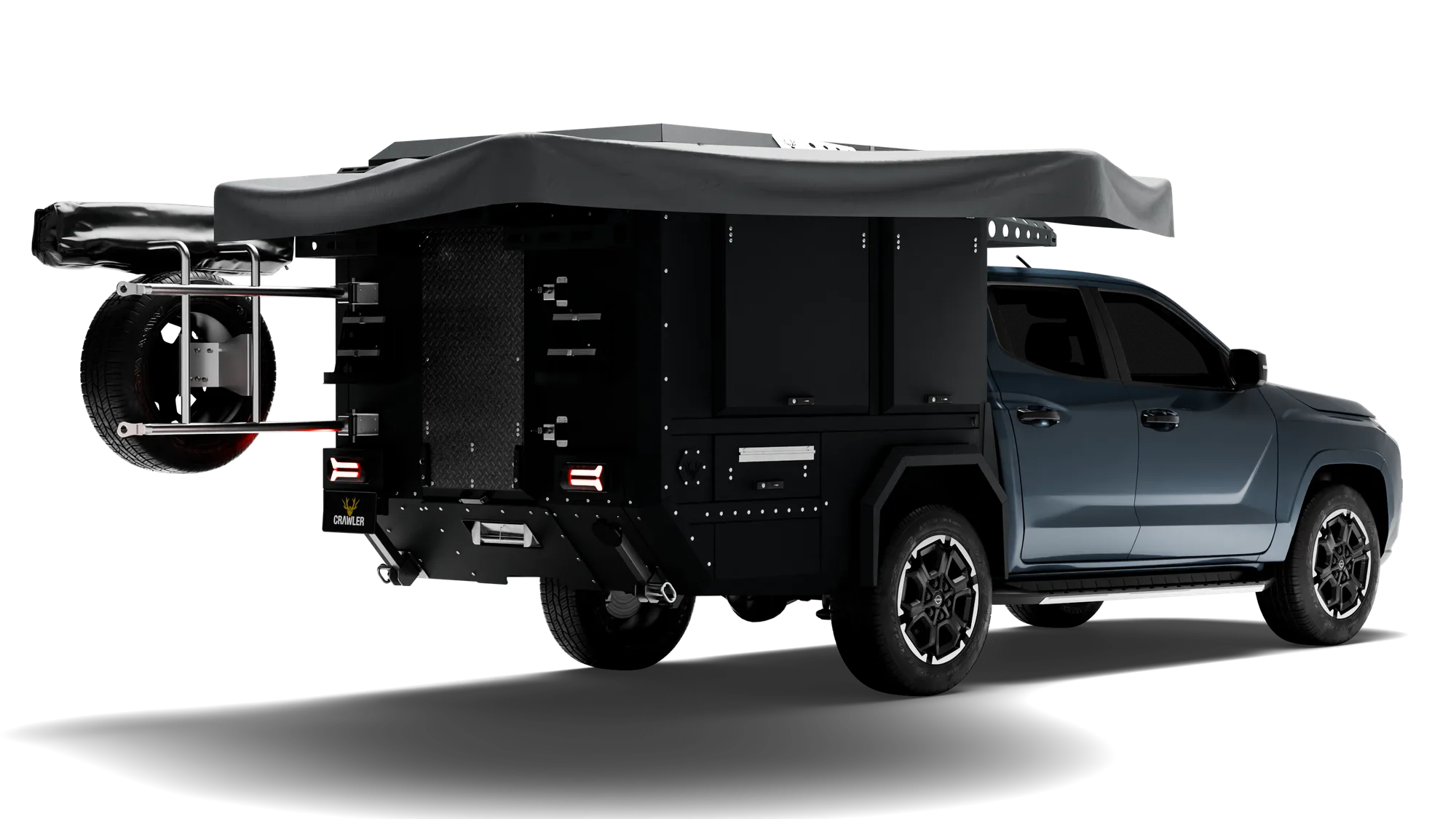 Crawler KMP 190 Nissan Navara — tente açık kamp kurulumu