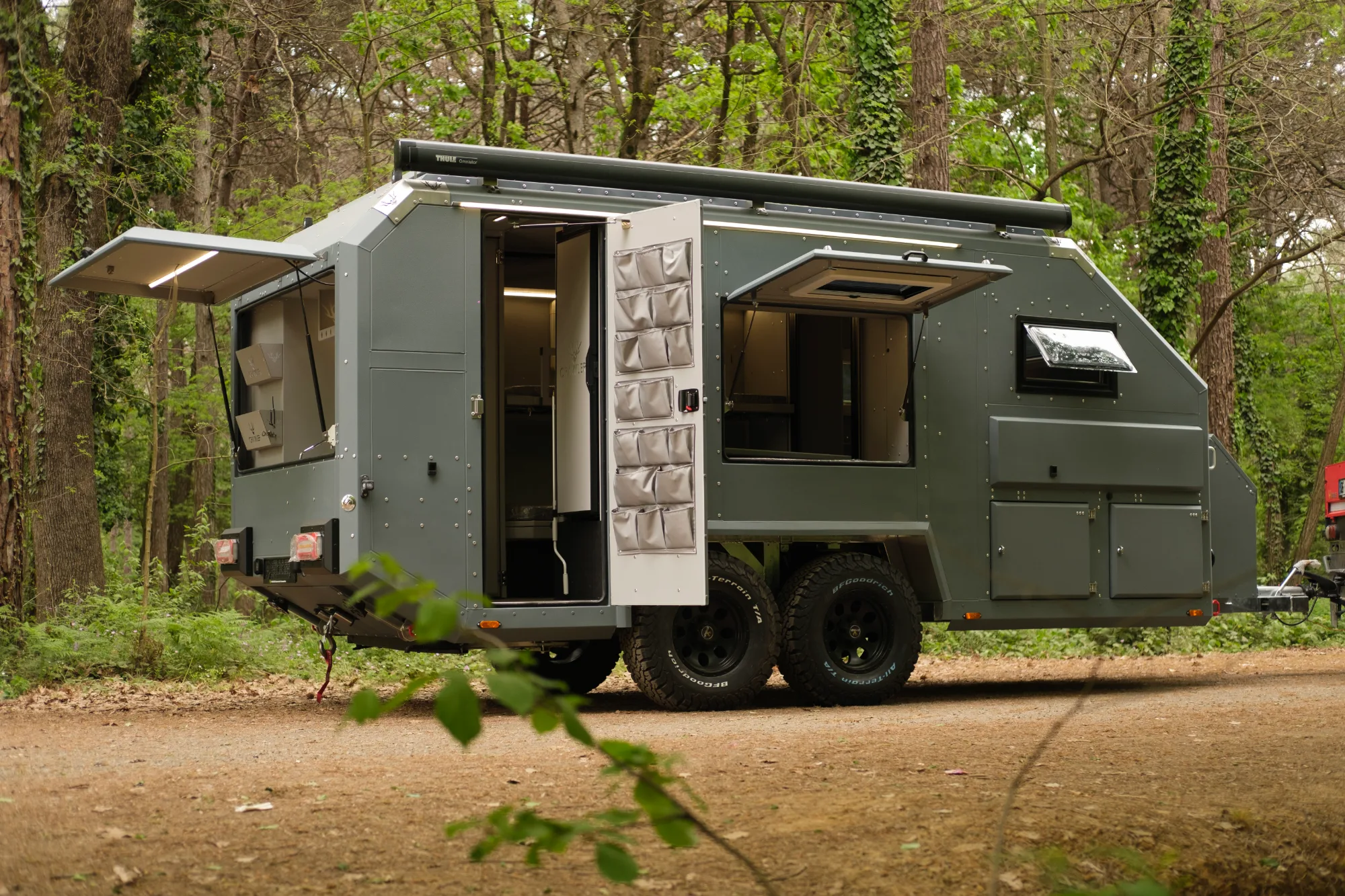 Crawler Batu 535i Caravanning Crawler Batu 535i Caravanning