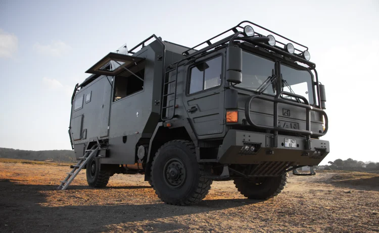Crawler OTAG 620 on a MAN